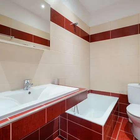 Avli 1976 Apartman Panajía
