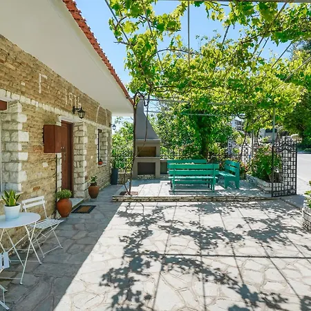Apartman Avli 1976 Panajía